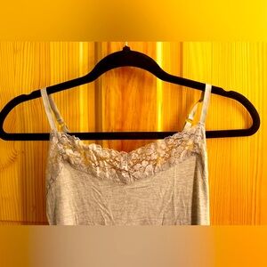 Women’s Medium Gray Spaghetti Strap Laced Tank